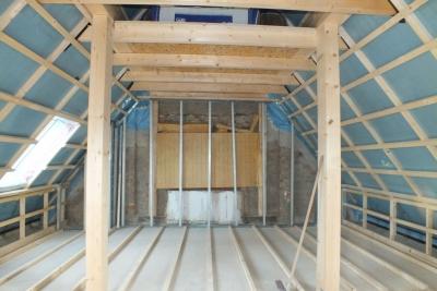 Dachgeschossausbau Mehrfamilienhaus